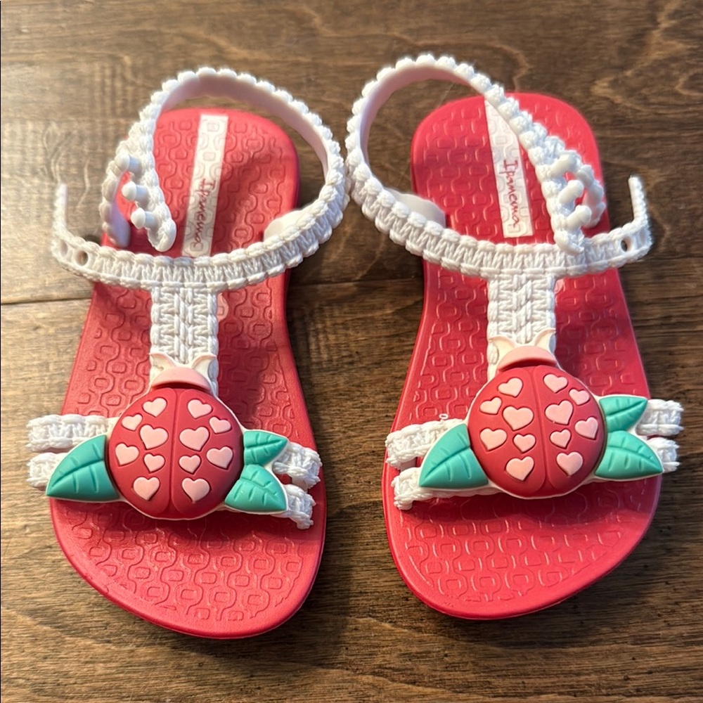 Ipanema Toddler Girl Rubber Flip Flops with Straps